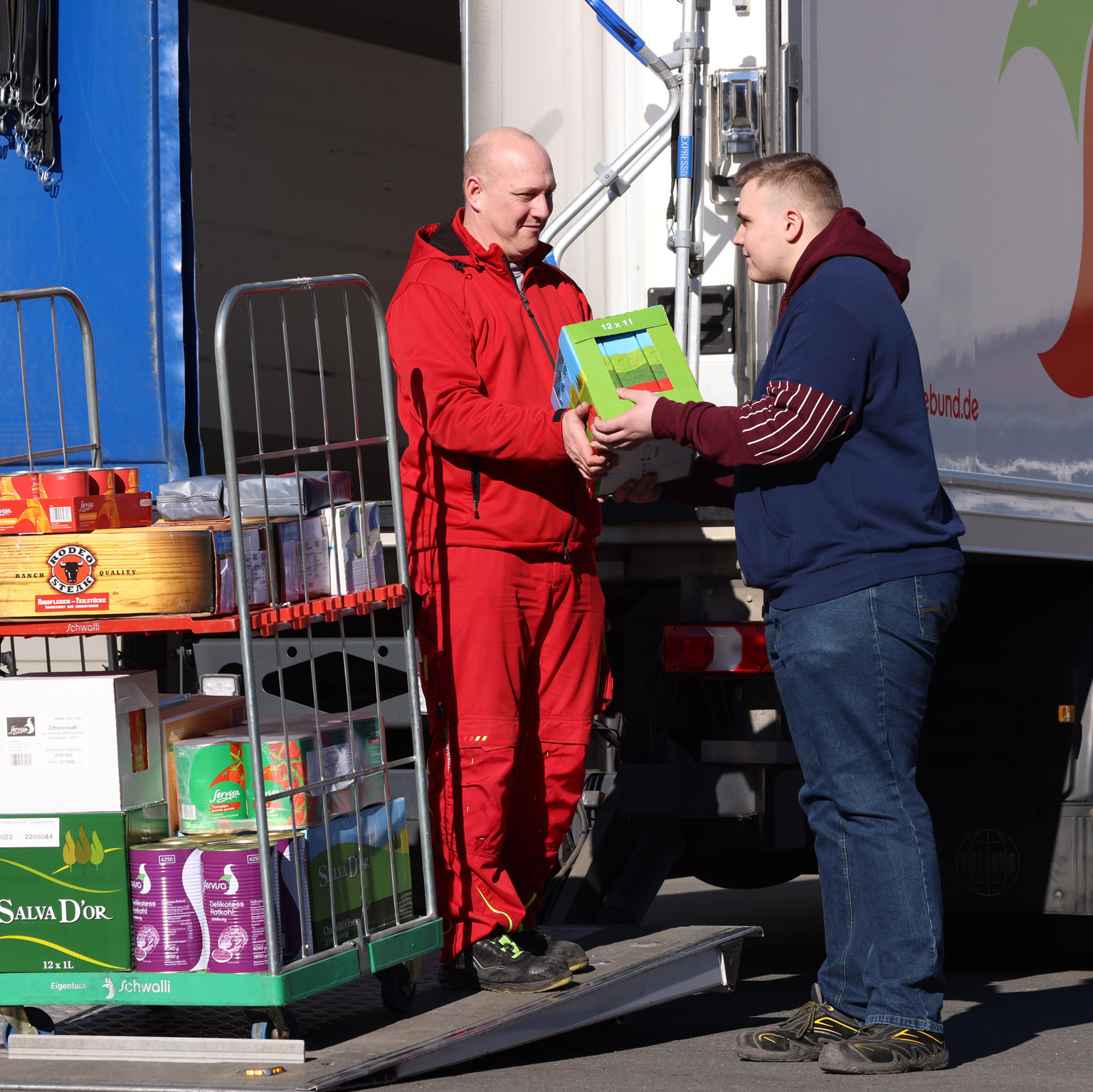 Service-Bund Auslieferung